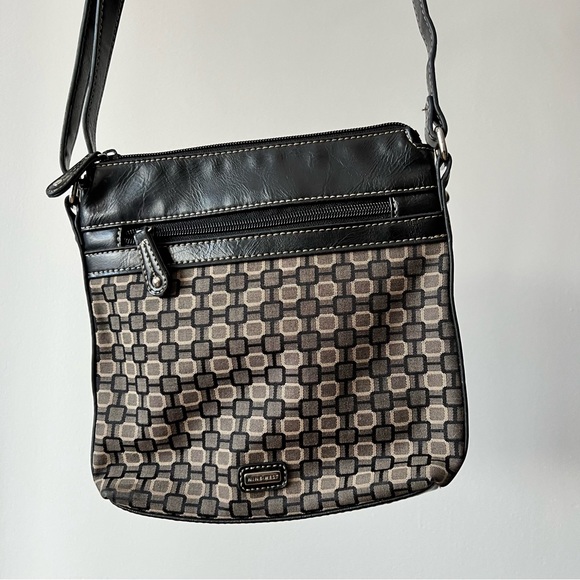 Nine West Crossbody Bag - Picture 1 of 9